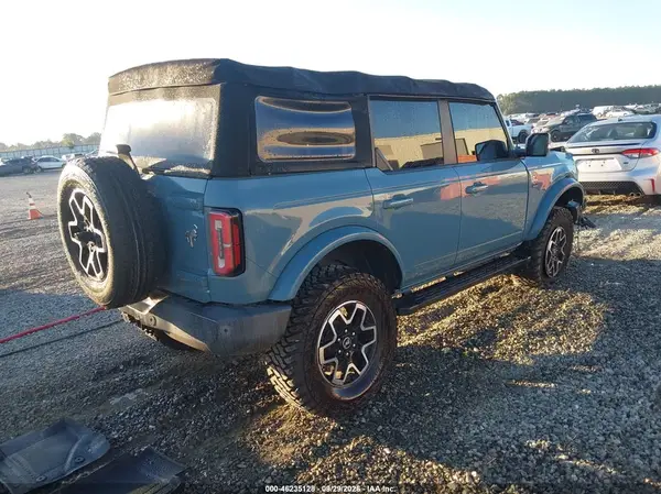 1FMEE5BP1MLA72095 — 2021 Ford Bronco, фото 4 с аукциона IAAI, Передняя часть справа