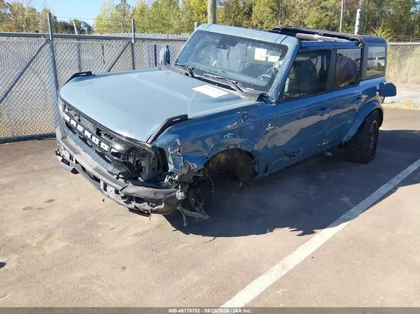 1FMDE5BH7NLB51969 — 2022 Ford Bronco, фото 2 с аукциона IAAI, LEFT & RIGHT SIDE