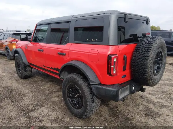 1FMEE5DPXNLB44572 — 2022 Ford Bronco, фото 3 с аукциона IAAI, Передняя часть