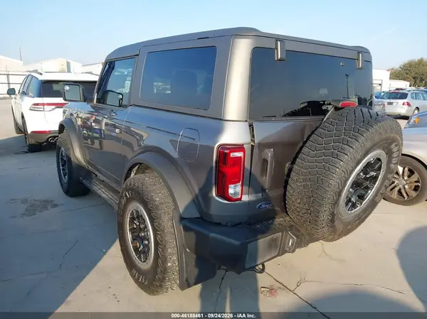 1FMDE5AH4PLA91525 — 2023 Ford Bronco, фото 3 с аукциона IAAI, Передняя часть