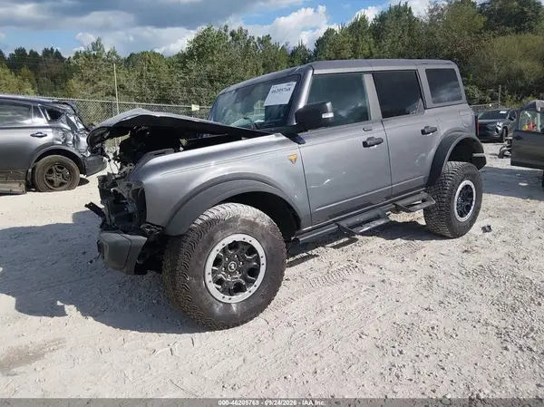 1FMEE5DP4PLB51844 — 2023 Ford Bronco, фото 2 с аукциона IAAI, Передняя часть