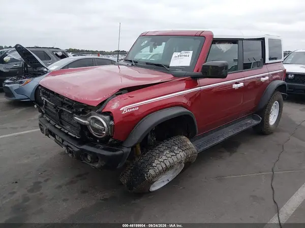1FMEE4DP0TLA89248 — 2026 Ford Bronco, фото 2 с аукциона IAAI, Передняя часть слева