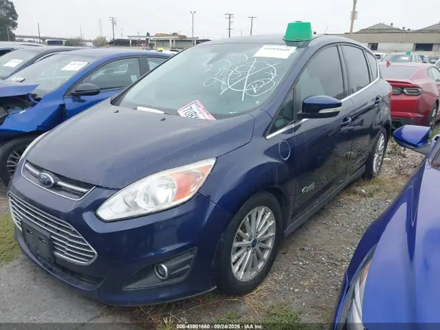 1FADP5CU0GL112336 — 2016 Ford C-MAX Energi SEL, фото 2 с аукциона IAAI 30.09.2026, Повреждения снизу