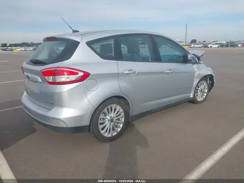 2017 Ford C-max Hybrid Se VIN 1FADP5AU5HL104477 фото 4