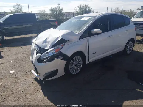 2018 Ford C-max Hybrid Se VIN 1FADP5AU1JL102246 фото 2