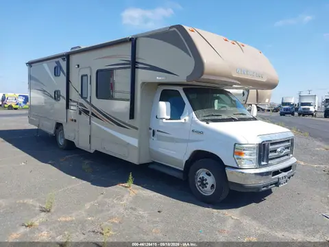 1FDXE4FS0GDC53303 — 2016 Ford E-450 Cutaway, Задняя часть слева (Left Rear), фото до ремонта