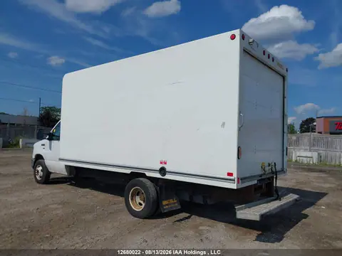 2019 Ford Econoline E450 Super Duty Cutaway Van VIN 1FDWE4F63KDC38267 фото 3