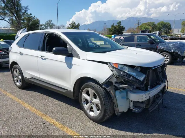 2FMPK3G94GBB20645 — 2016 Ford EDGE SE, Передняя часть (Front End), фото до ремонта