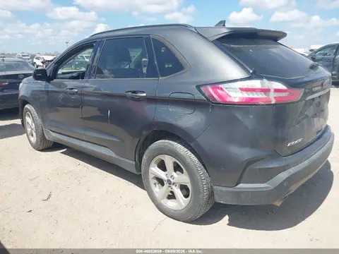 2020 Ford EDGE SE VIN 2FMPK3G98LBA81830 фото 3