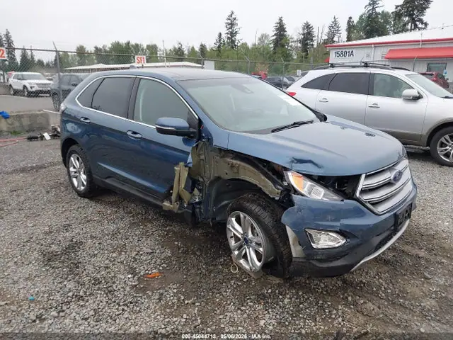 2FMPK4K99JBC23712 — 2018 Ford Edge Titanium, Передняя часть справа (Right Front), фото до ремонта