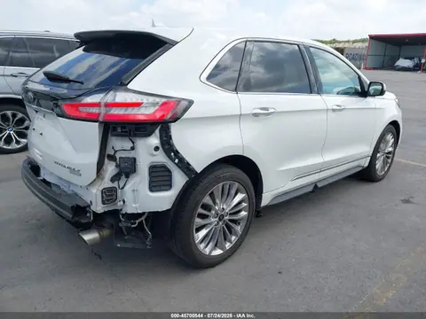 2020 Ford Edge Titanium VIN 2FMPK3K91LBA10962 фото 4