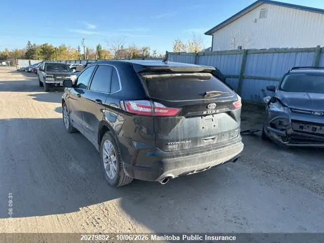 2FMPK4K95PBA31082 — 2023 Ford Edge Titanium, фото 3 с аукциона IAAI 14.10.2026, Передняя часть