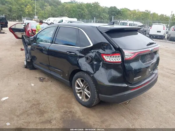 2FMPK4J82GBC48792 — 2016 Ford EDGE, фото 3 с аукциона IAAI 13.10.2026, Передняя часть