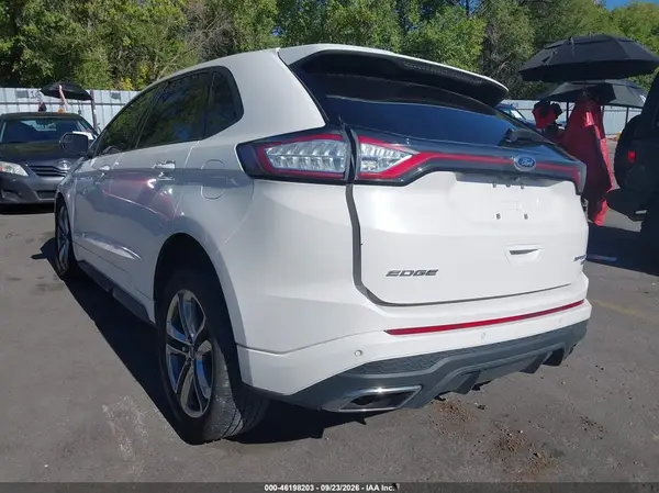 2FMPK4AP6GBB53692 — 2016 Ford EDGE, фото 3 с аукциона IAAI, Правый бок