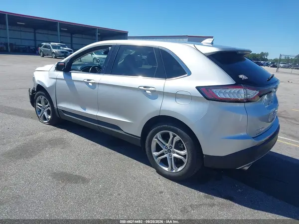 2FMPK3K88GBB05435 — 2016 Ford EDGE, фото 3 с аукциона IAAI, Передняя часть