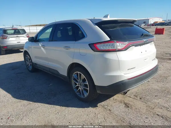 2FMPK4K94GBB15202 — 2016 Ford EDGE, фото 3 с аукциона IAAI, Естественный износ
