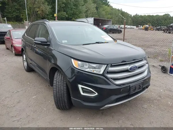 2FMPK4J96HBC06779 — 2017 Ford EDGE, Передняя часть (Front & Rear), фото до ремонта