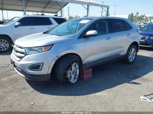 2FMPK4J84HBB83381 — 2017 Ford EDGE, фото 2 с аукциона IAAI, Левый бок