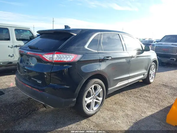 2FMPK3K97JBB88856 — 2018 Ford EDGE, фото 4 с аукциона IAAI, Передняя часть слева
