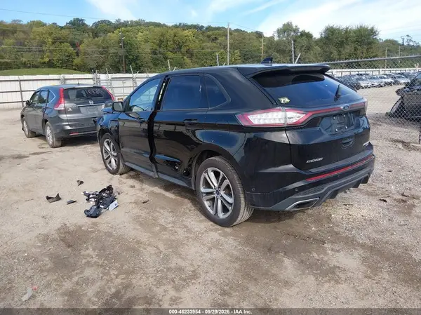 2FMPK4AP6JBB53215 — 2018 Ford EDGE, фото 3 с аукциона IAAI, Передняя часть