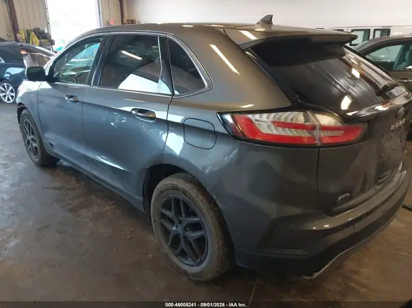 2FMPK4J91MBA52301 — 2021 Ford EDGE, фото 3 с аукциона IAAI 14.10.2026, Передняя и задняя части