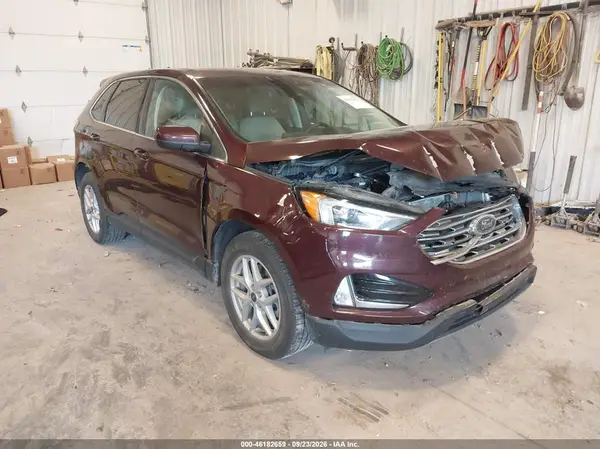 2FMPK4J97MBA41156 — 2021 Ford EDGE, Передняя часть (Front End), фото до ремонта