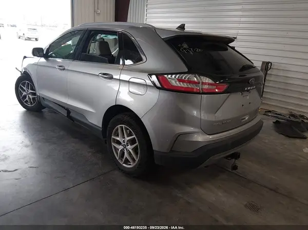 2FMPK4J96MBA43027 — 2021 Ford EDGE, фото 3 с аукциона IAAI, Передняя часть слева