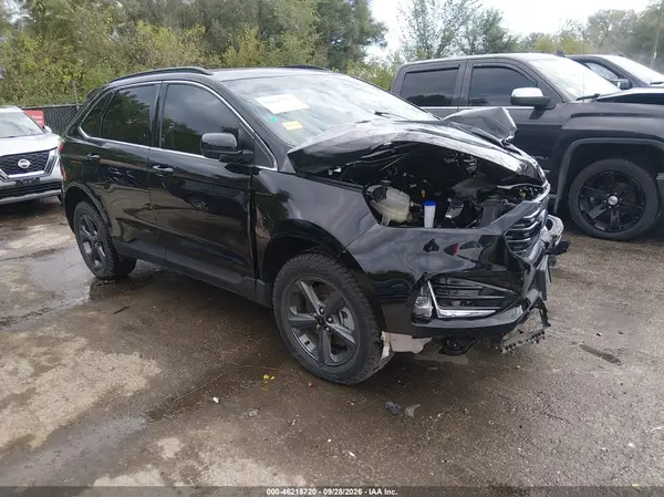 2FMPK4J94NBA17124 — 2022 Ford EDGE, Передняя часть слева (Left Front), фото до ремонта