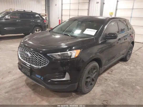 2FMPK4J94PBA27428 — 2023 Ford EDGE, фото 2 с аукциона IAAI, Задняя часть