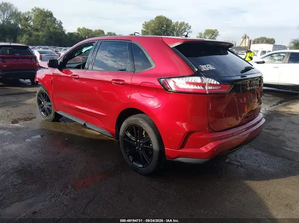 2FMPK4J95RBA27702 — 2024 Ford EDGE, фото 3 с аукциона IAAI, Передняя часть