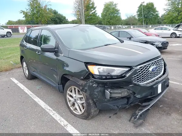 2FMPK4J94RBA15783 — 2024 Ford EDGE, Передняя часть (Front End), фото до ремонта