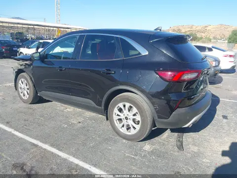 2024 Ford Escape Active VIN 1FMCU0GN4RUA58214 фото 3