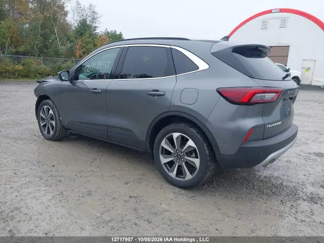 1FMCU9JZ1PUA92866 — 2023 Ford Escape Platinum, фото 3 с аукциона IAAI 13.10.2026, Передняя часть