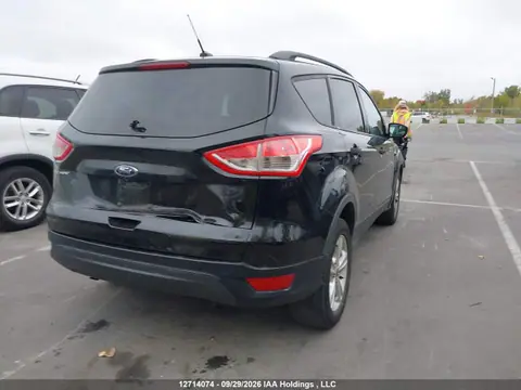 2014 Ford ESCAPE S VIN 1FMCU0F73EUD11701 фото 4