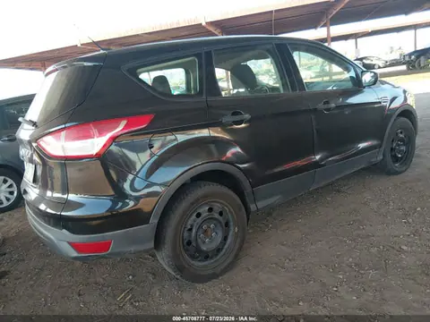 2015 Ford ESCAPE S VIN 1FMCU0F77FUA82859 фото 4