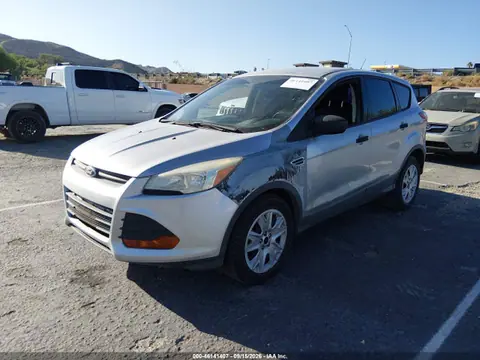 2015 Ford ESCAPE S VIN 1FMCU0F7XFUC26274 фото 2