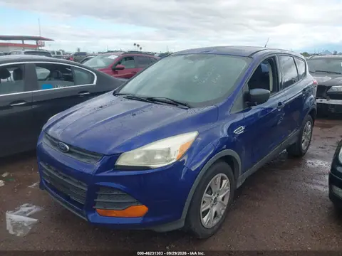 2015 Ford ESCAPE S VIN 1FMCU0F78FUA25828 фото 2
