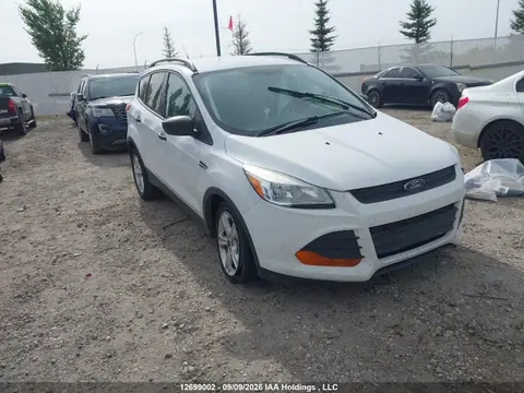 1FMCU0F74GUA56088 — 2016 Ford Escape S, Передняя часть (Front), фото до ремонта