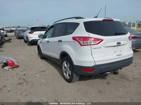 2016 Ford ESCAPE S VIN 1FMCU0F74GUA56088 фото 3