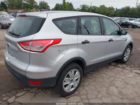 2016 Ford ESCAPE S VIN 1FMCU0F74GUA36276 фото 4