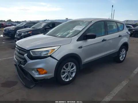 2017 Ford ESCAPE S VIN 1FMCU0F70HUE07502 фото 2