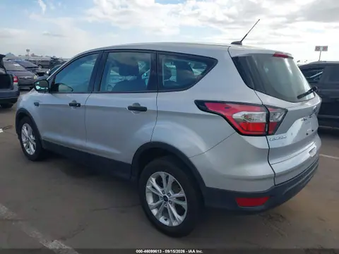 2017 Ford ESCAPE S VIN 1FMCU0F70HUE07502 фото 3