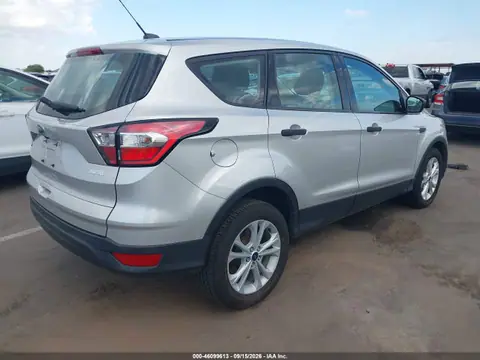 2017 Ford ESCAPE S VIN 1FMCU0F70HUE07502 фото 4