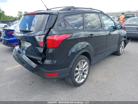 2019 Ford ESCAPE S VIN 1FMCU0F79KUB08081 фото 4