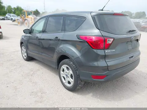 2019 Ford ESCAPE S VIN 1FMCU0F72KUA20814 фото 3