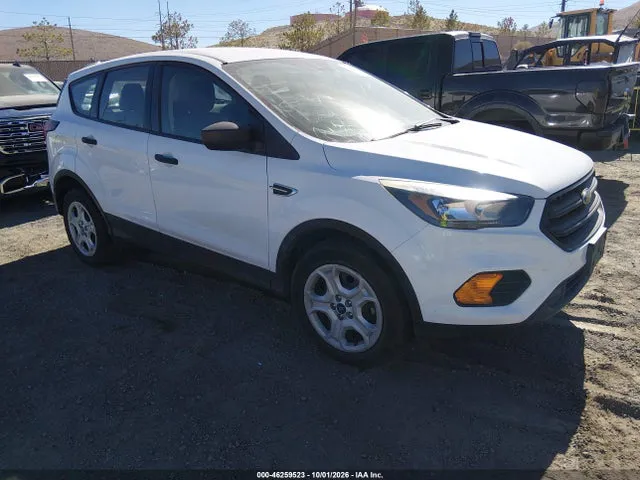 2019 Ford ESCAPE S VIN 1FMCU0F72KUB61897 фото 1