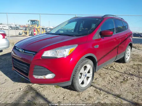 2014 Ford ESCAPE SE VIN 1FMCU9GX0EUB88183 фото 2