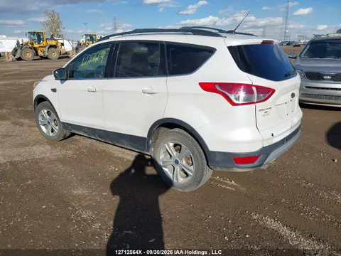 2014 Ford ESCAPE SE VIN 1FMCU9GXXEUD90061 фото 3