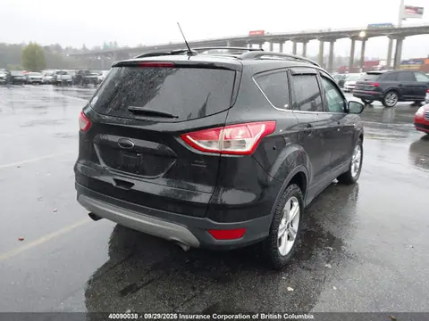 2014 Ford ESCAPE SE VIN 1FMCU9G99EUE02797 фото 4