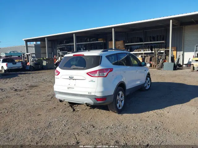 1FMCU0GX8EUA30346 — 2014 Ford Escape SE, фото 4 с аукциона IAAI 13.10.2026, Естественный износ